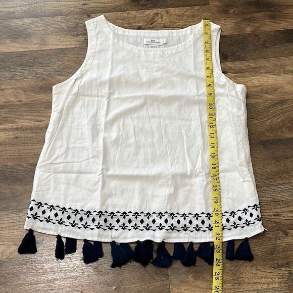 Vineyard Vines sleeveless tunic. Size 8. - Picture 3 of 4